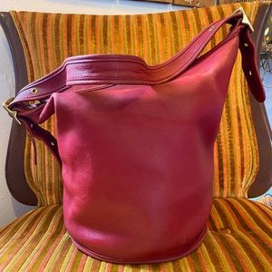 Vintage Red Coach Big Bucket Bag Purse #9085
